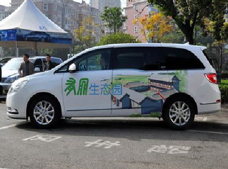 杞县户外车贴喷绘如何保持效果?